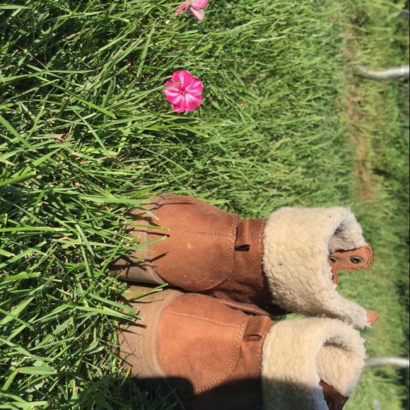 Fall boots - Picture 2 of 4